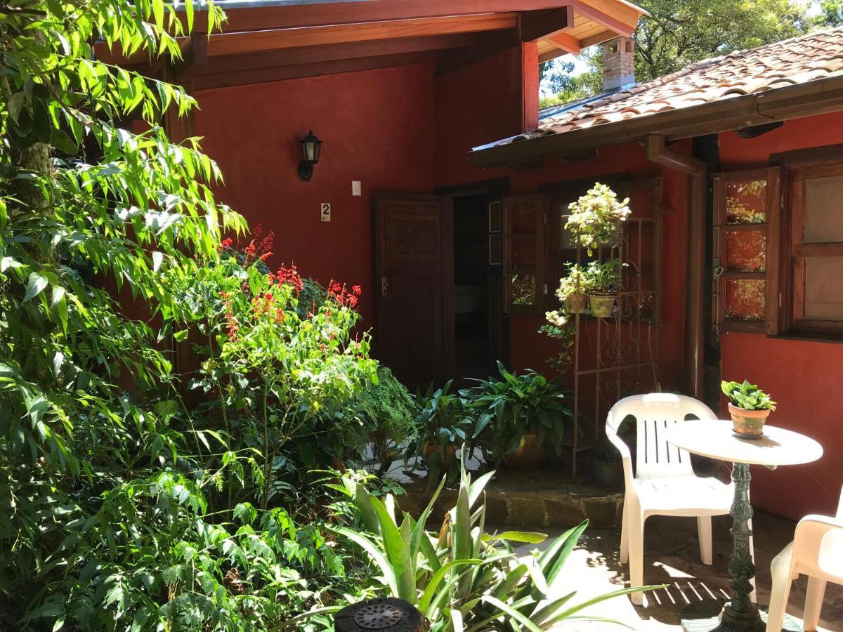 Regina Guest House Praia do Rosa Exterior foto